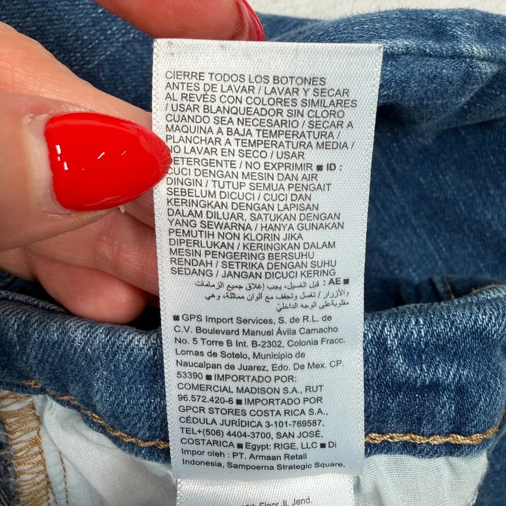 Old Navy 14 Jeans Mid Rise Boyfriend Straight Distressed Ripped Medium Wash Blue